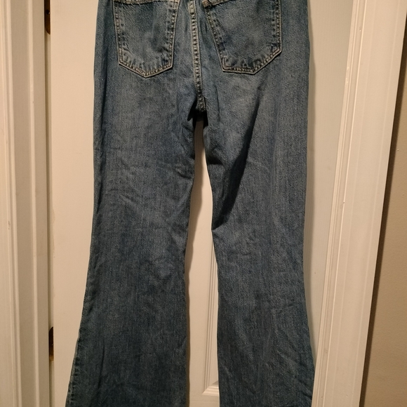 We The Free Distressed Denim Jeans Flare Leg - Picture 9 of 10